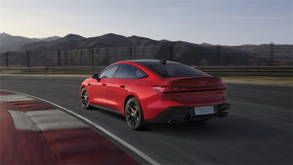 全新上汽奥迪A5L Sportback正式上市，限时臻享价25.99万元起